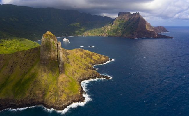 Copyright Aranui Cruises + Lionel Gouverneur