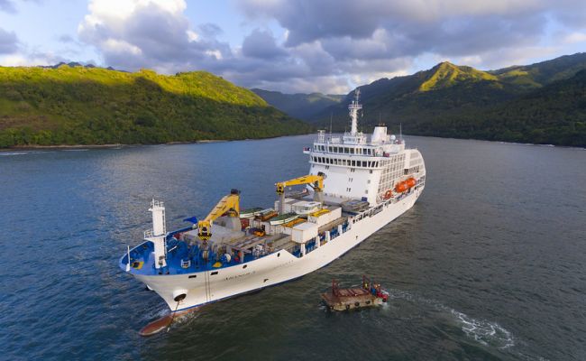 Copyright Aranui Cruises + Lionel Gouverneur