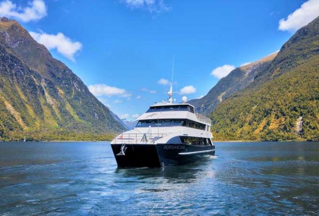 HotelNeuseelandFiordland DiscoverySchiff Fiordland Jewel