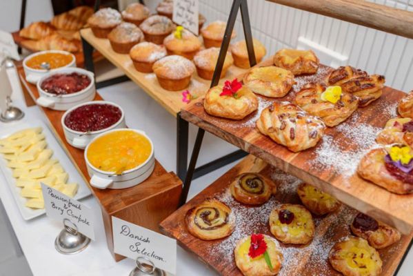 HotelNeuseelandChristchurchChristchurchScenic Hotel Cotswold Buffet